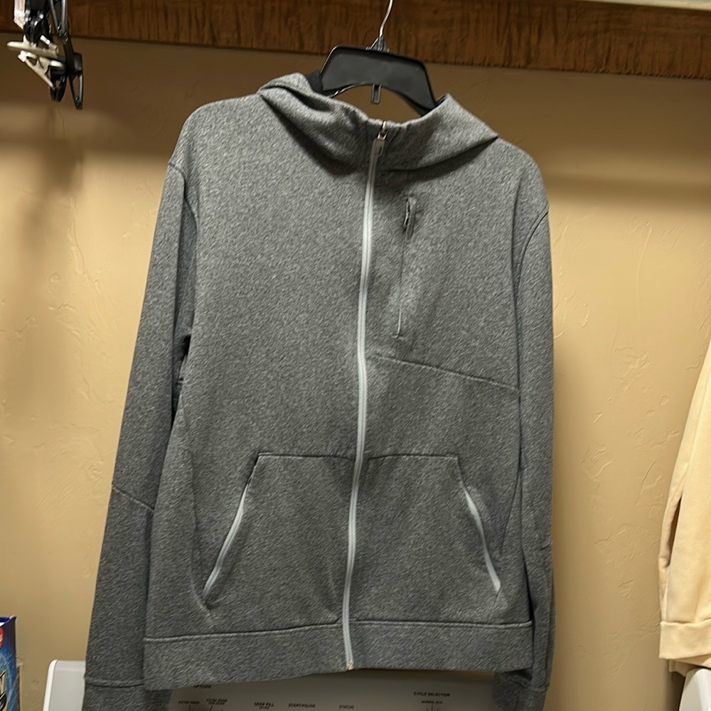lululemon athletica Gray Jacket men’s Large